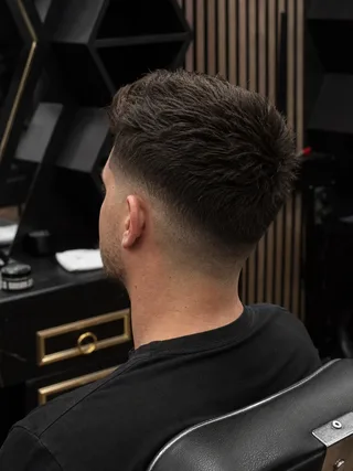 Rekonstruerat Instagramkoncept med en texturerad fade